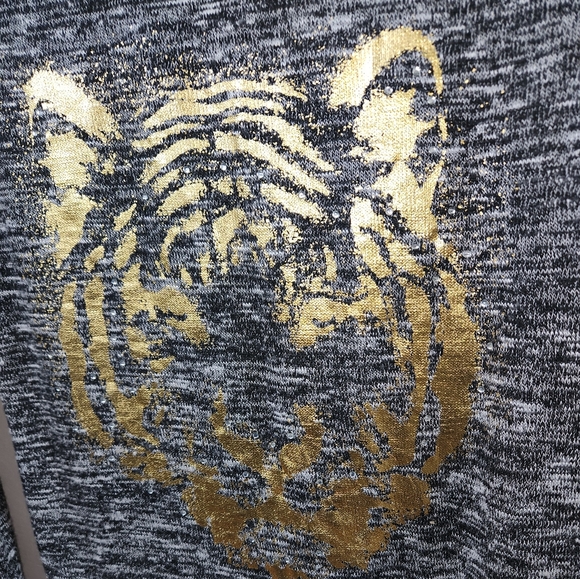 No Boundriea Criss Cross Top - Picture 3 of 4